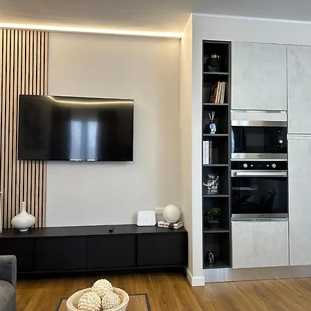 Apartman The Captain's Marina - Next To Verbella - Leonardo Academy, Mxp